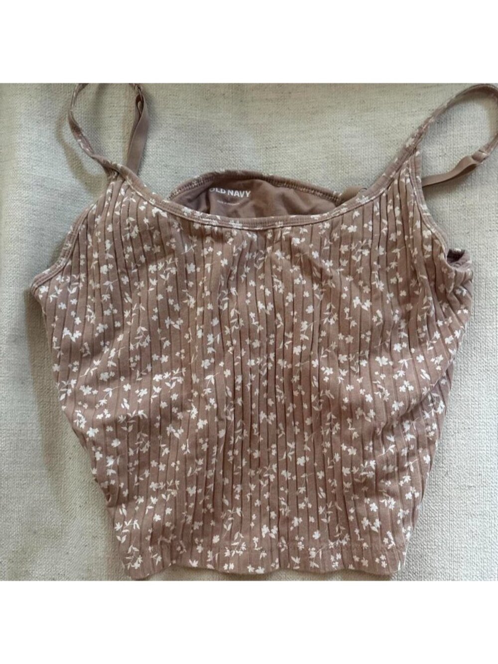Old Navy brown floral tank top #floral #summer